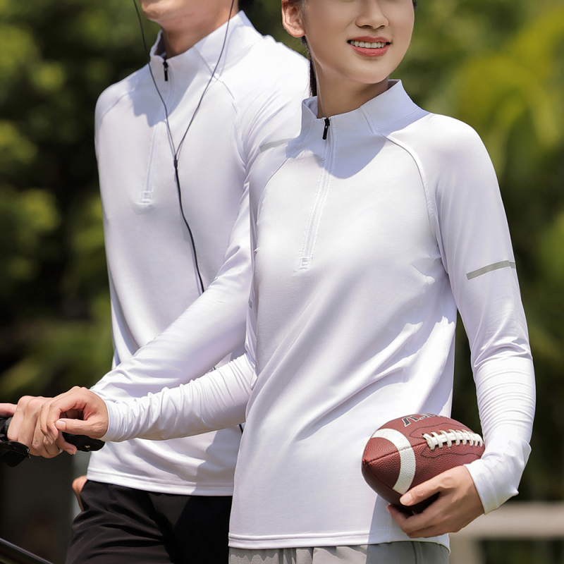 Durable Unisex Sportswear Outfit for Outdoor Running