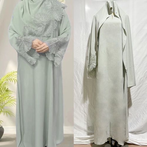 لباس ابای یکرنگ مالزی با حجاب