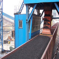 Highly accurate train loading station