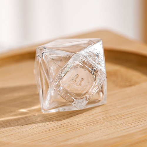 Botthe de vidro elegante para difusor de fragrâncias de carro premium