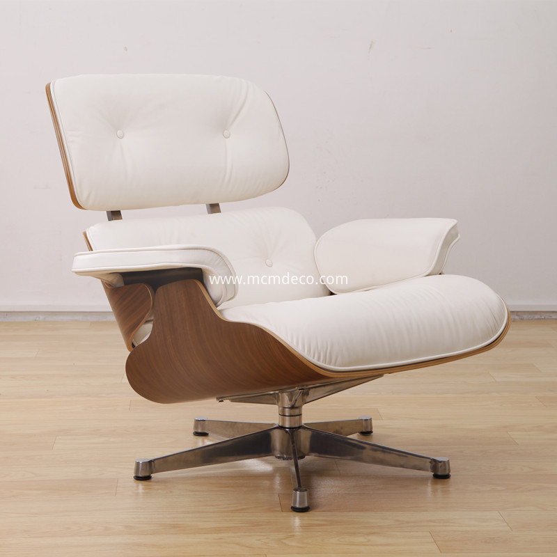 Eames_Lounge_Chair_with_White_Genuine_Leather