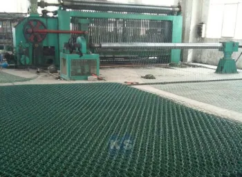 Galvanized Pvc Wire Woven Fence Hexagonal Wire Mesh Netting For Seaport Project