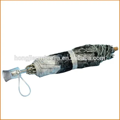 19"5-fold sliver coated mini umbrella in case night safe mini reflective umbrella