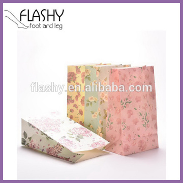 Custom printing flowers paper gift bags clothes bag