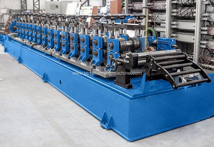 High Speed U Purlin Roll Forming Machine