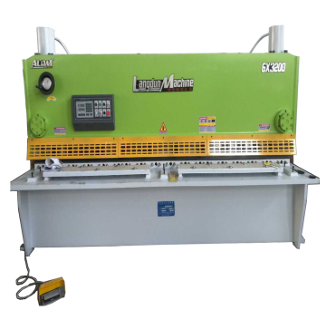 QC11K-6x2500 Hydraulic Guillotine Cutting Shearing Machine - On Sale