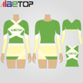 Uniformes de torcida amarela e verde
