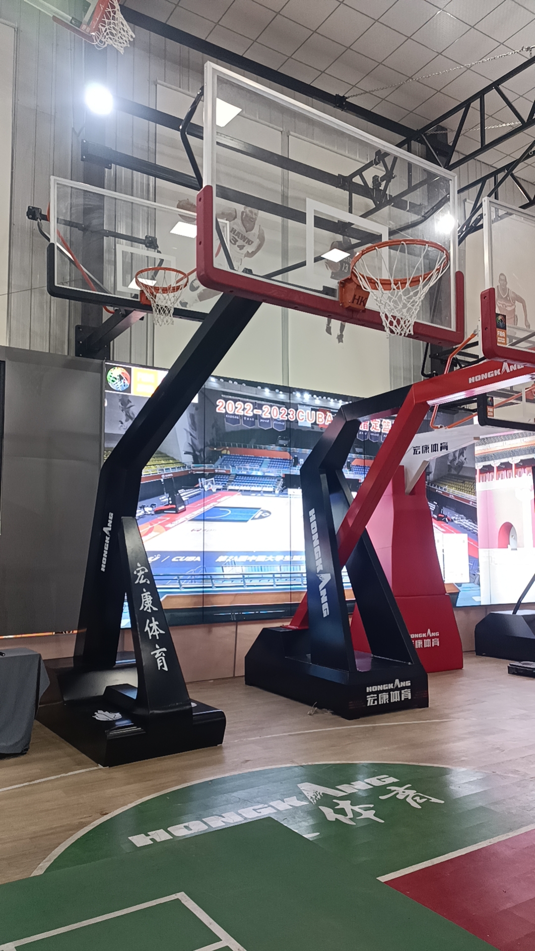 Movable basketball hoop stands
