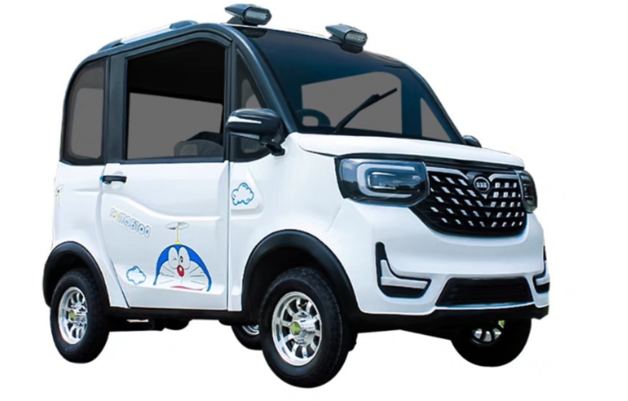 Four-wheel electric vehicle is a new mode of transportation