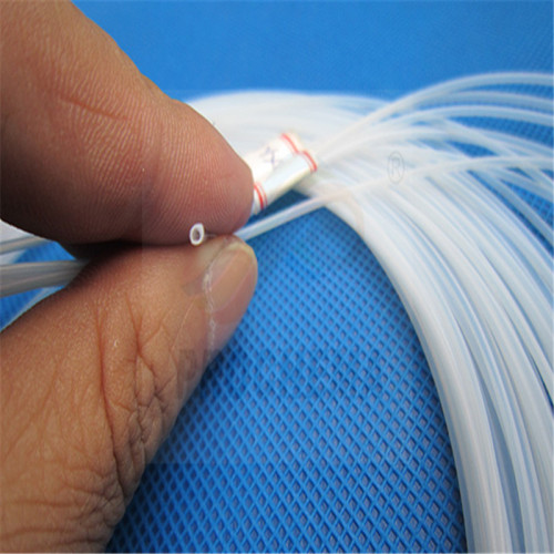 Tubo termorestringente in PTFE 4: 1 ad alta temperatura