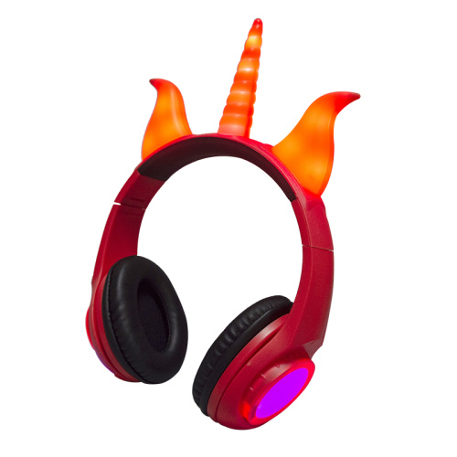 Menyala dengan desain lipat headphone setan unicorn