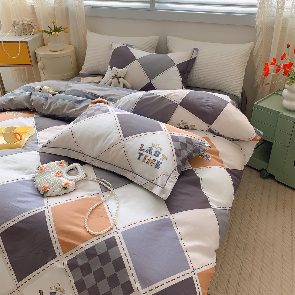Hermosa ropa de cama de mosaico cómoda