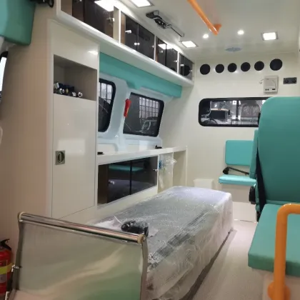 Jiangling Ford Intensive Care Ambulance