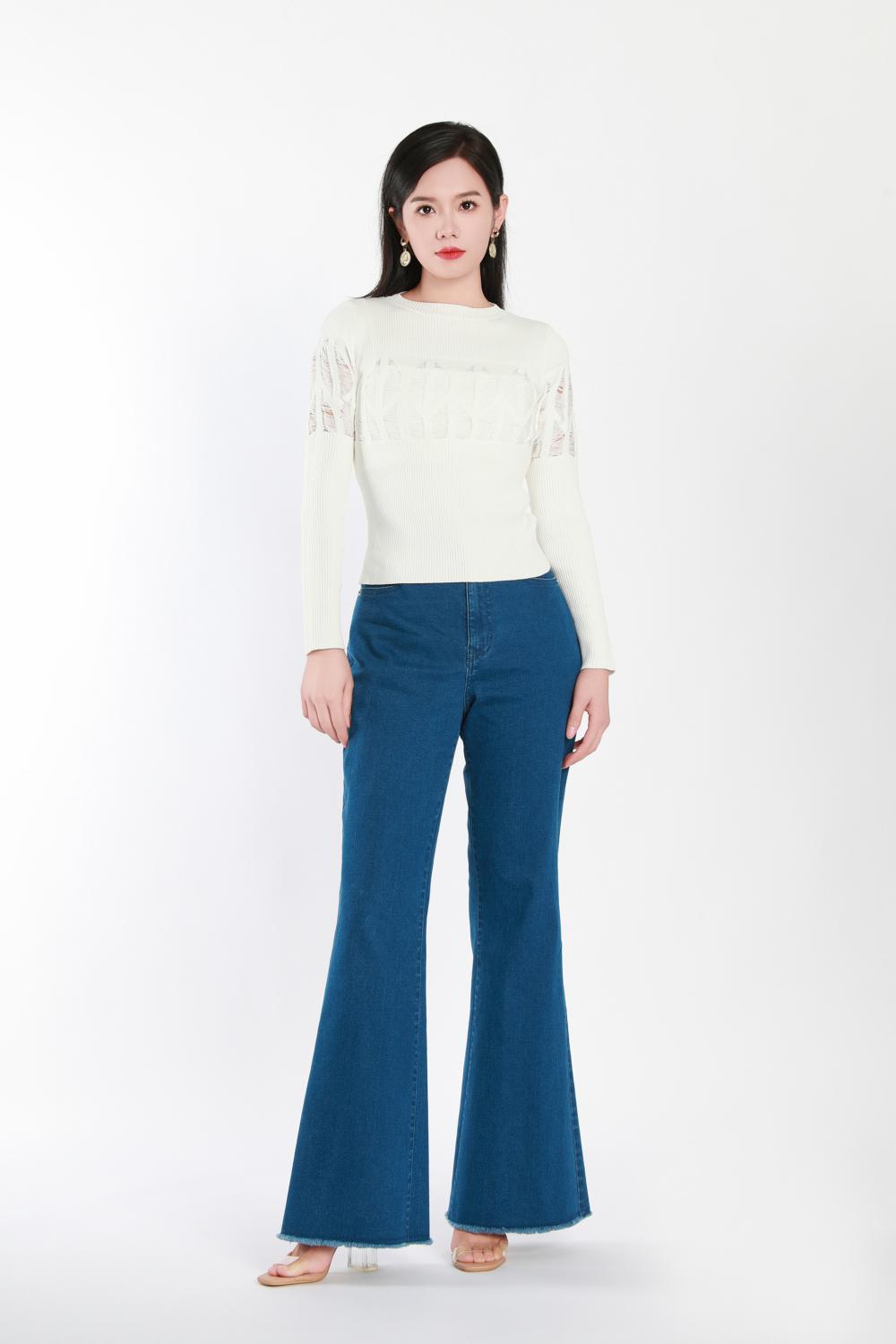 Crew-neck Long-sleeved Woolen Blouse