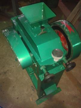Crushing Machine Double Roll Crusher On Hot Selling