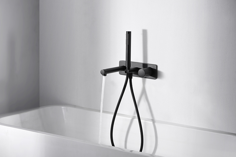 wall mounted bathtub faucets