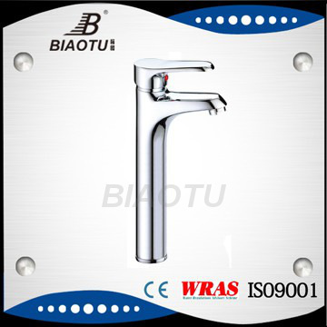 2014 New Design brass single hole bathroom faucet