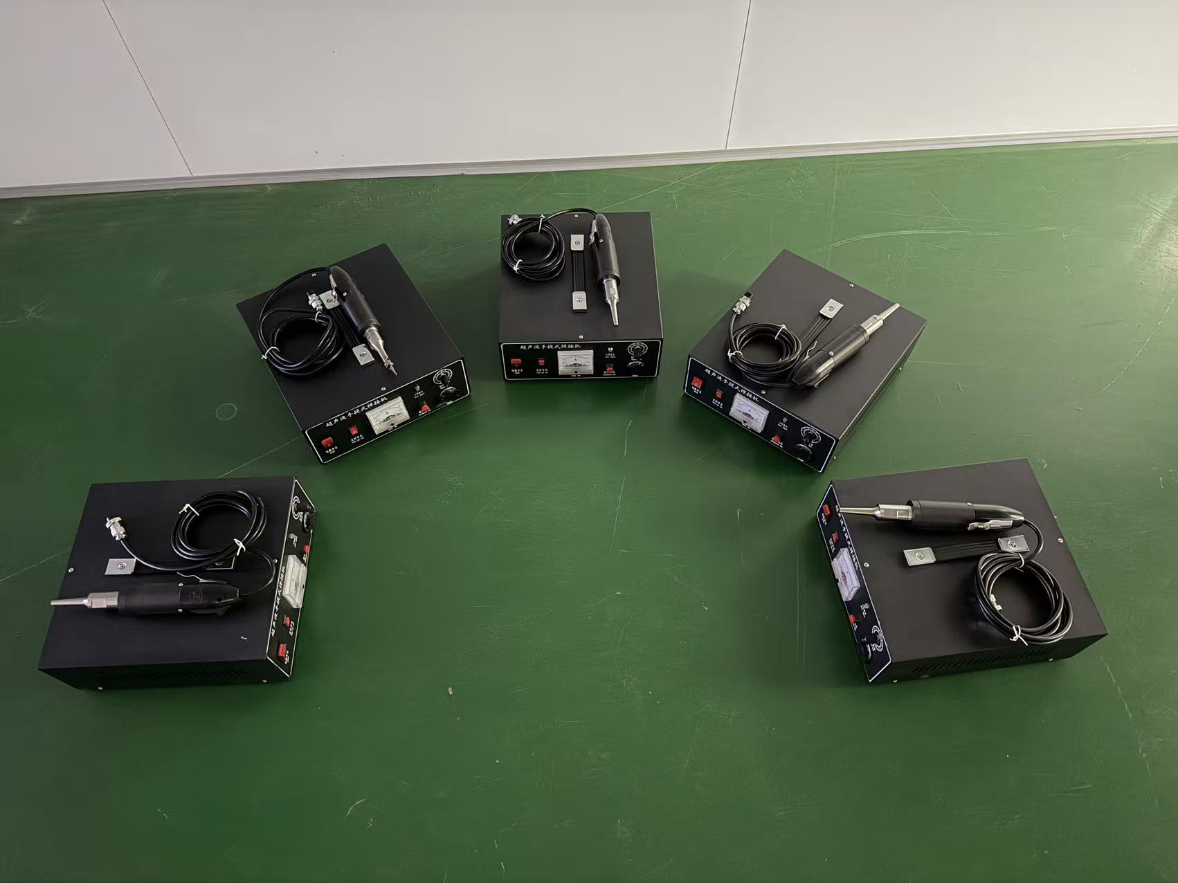 28kHz Handheld Ultrasonic Welding Machine