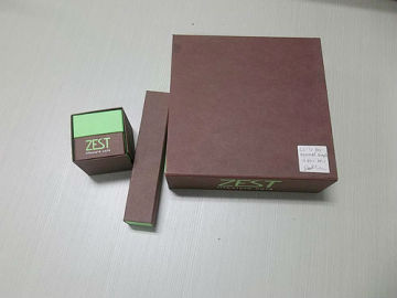 2013 latest design paper chocolate gift box