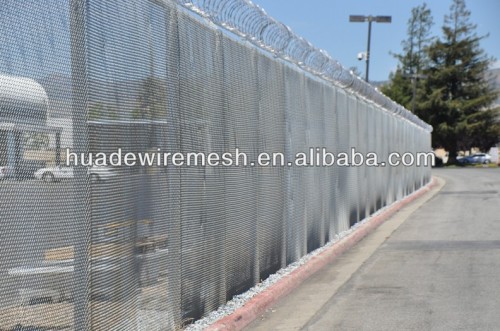 Chain Link Security Fences & Barbed Wire Fences