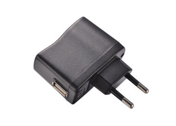 4.0mm Pin Eu Plug Usb A Socket Black Universal Usb Travel Charger For Mp4, Gps Devices
