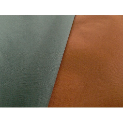 Dyeing Pongee 70D Polyester Fabric with Waterproof