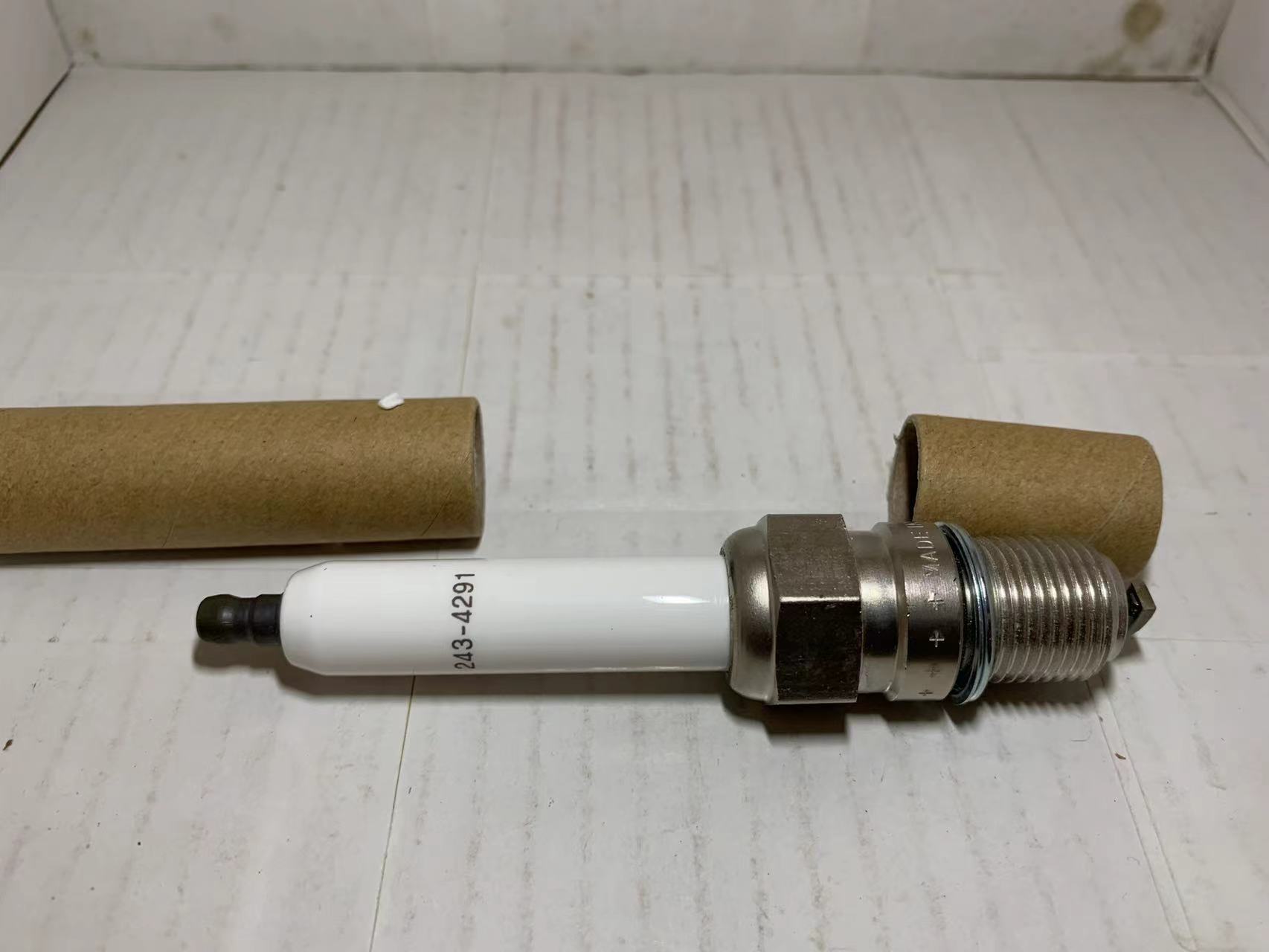 OEM RB77WPCC KB77WPCC FB77WPCC SparkPlug for Gas Genset