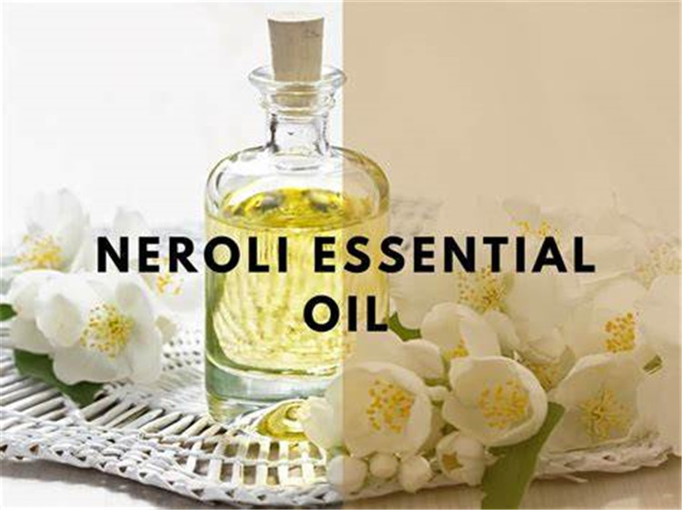 Huile essentielle de néroli pour l&#39;aromathérapie