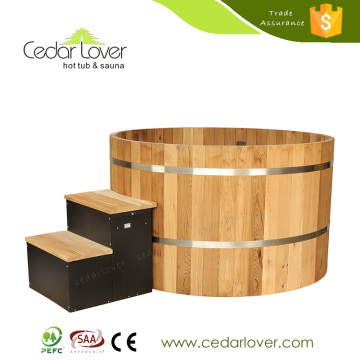 Spot wholesale 2016 New custom Round wood spa bathtub for sale
