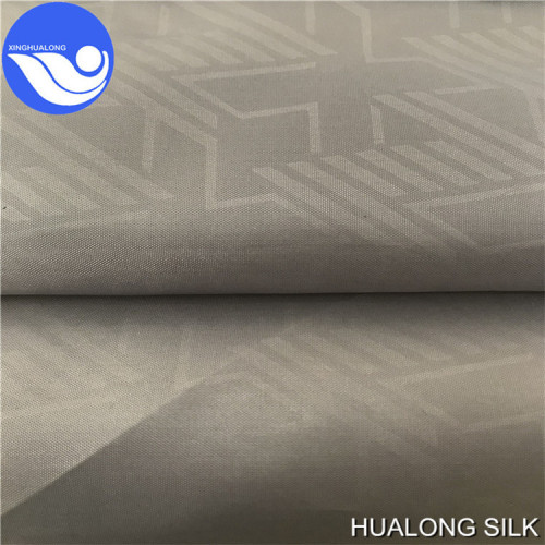 Conception de style simple de tissu de taffetas de polyester en relief