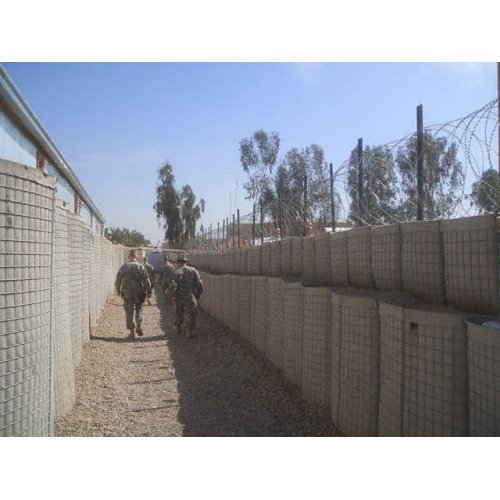 Factory galvanized military barricade mesh bastion