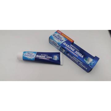 Backpulver und Peroxid -Whitening -Zahnpasta, saubere Minze