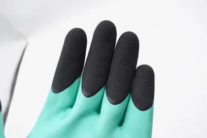 Breathable reinforced finger protective gloves