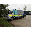 شاحنة كنس الشوارع Dongfeng 5000L