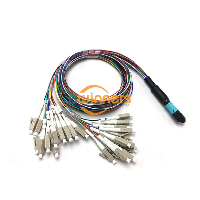 สายแพทช์ไฟเบอร์ MPO-LC 24F