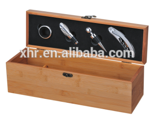 luxury 4 piece wine bottle accessory gift set