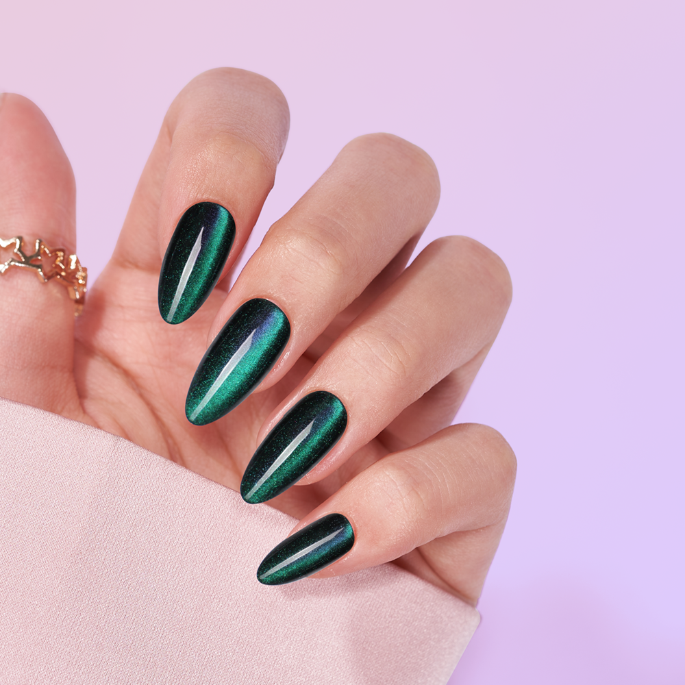 Long amander Emerald Color Cat Eye Faux Nail