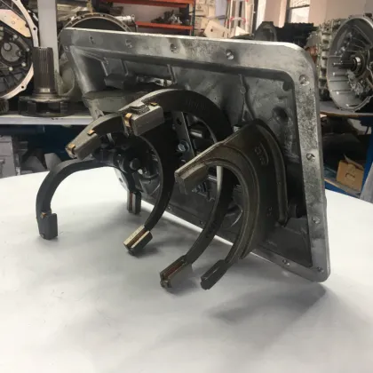 Transmission Manual Gear Shift Actuator Replacement: Eaton Fuller Part Number 3002281