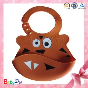 2014 New Design Promotional Baby Bibs Waterproof