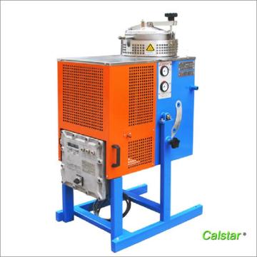 Colorful display temperature solvent reclaimer