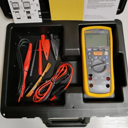 Fluke 1587FC Insulation Multimeter & Resistance Tester
