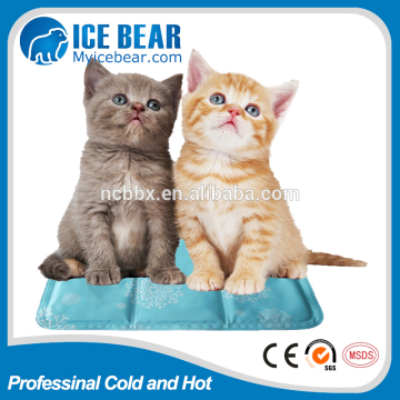 For Amazon and eBay store Custom logo Re-useable self-cooling cooling dog mat cooling pet pad