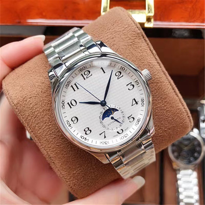 Elegant Men's Automatic Mechanical Watch with Steel Band
