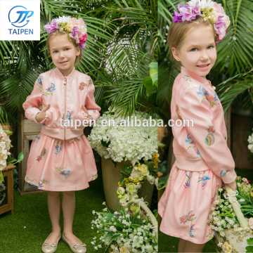 New Styles T16377 Spring Children Girls Custom Embroidered Jackets with Zipper 2-6 years 2016 Tinta Roriz