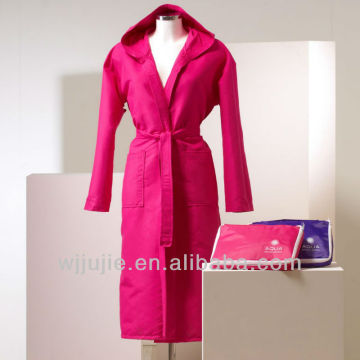Hot-selling promotional cheap microfiber bathrobe