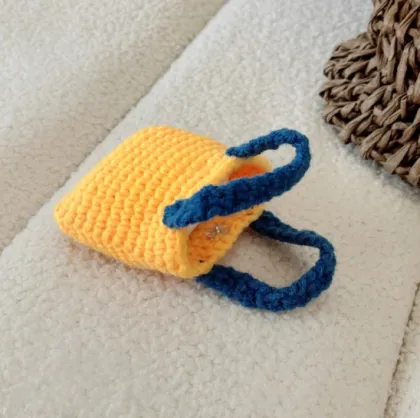 Knitted Chicken Cover for Apple Bluetooth Wireless Headphones (Pro 1/2/3 Generation)