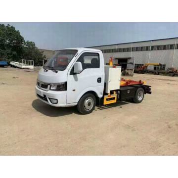 Dongfeng 4x2 Mini rear loader trash truck