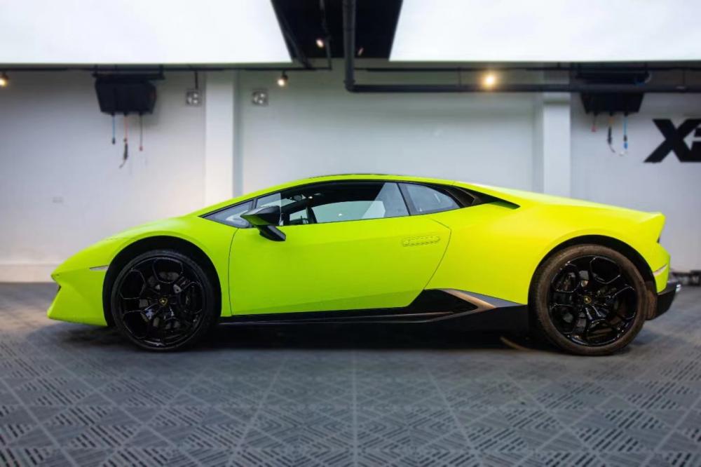 Satin Yellow Lime Car Film