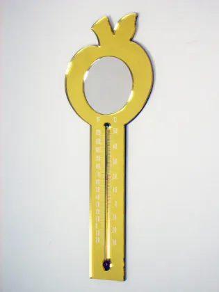 Octopus Shape Wall Red Mercury Thermometer