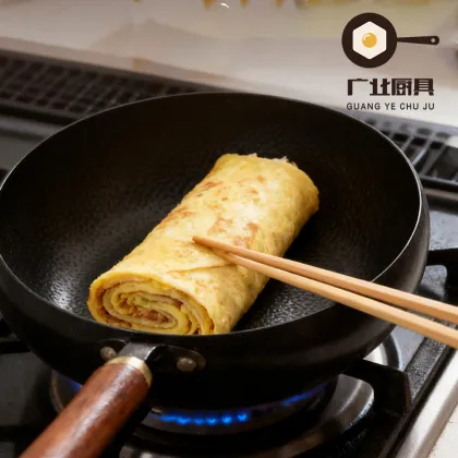 Hammered Small Iron Pot for Cooking